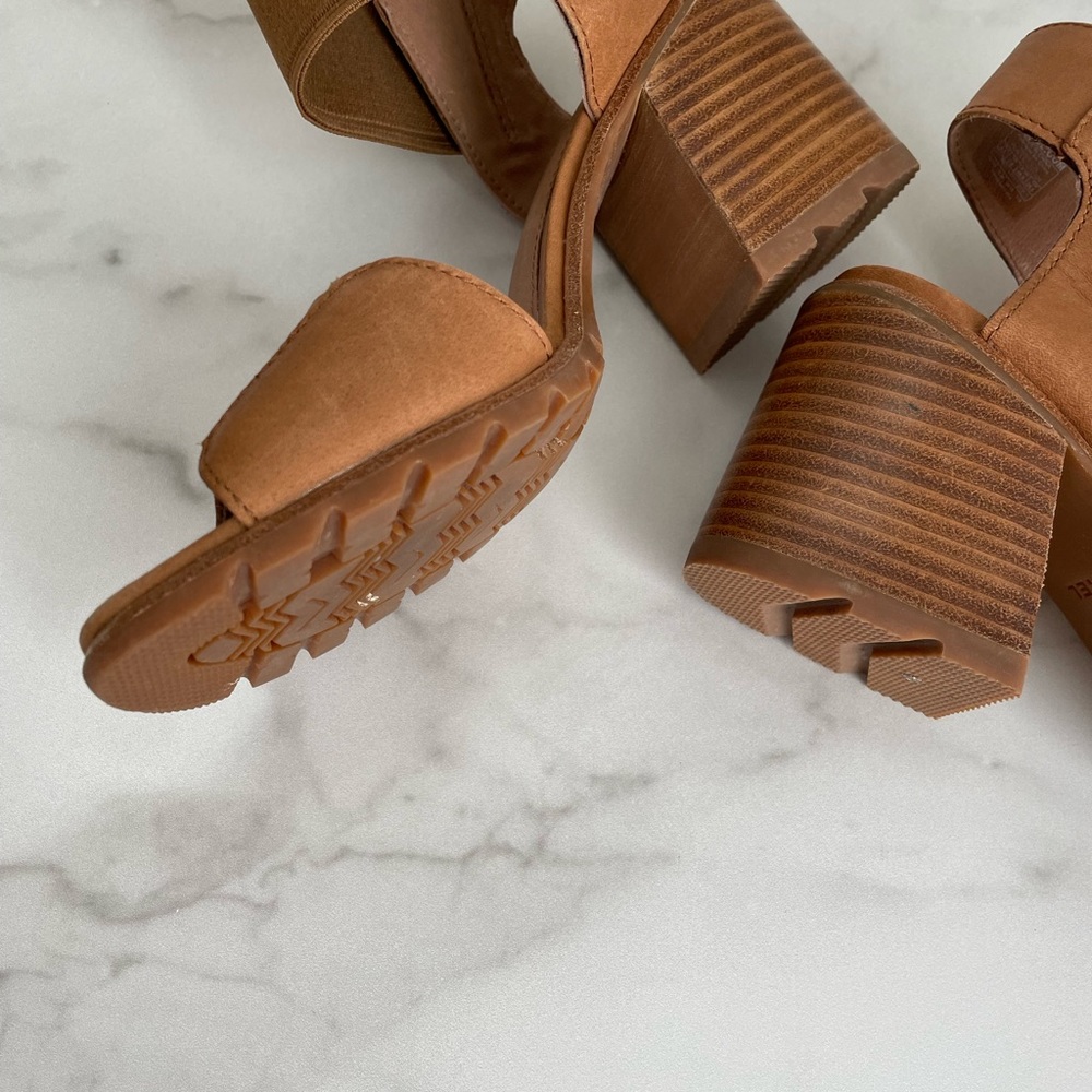 SOREL Nadia Block Heel Sandals Camel Size 9.5 - Picture 9 of 10
